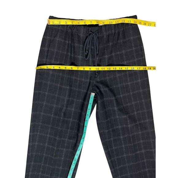Aritzia Babaton Plaid Cropped Tapered Pants Gray Black Check Elastic Waist MED - Picture 9 of 10